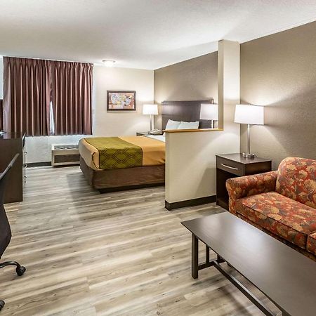 Econo Lodge Inn & Suites Newton Eksteriør bilde