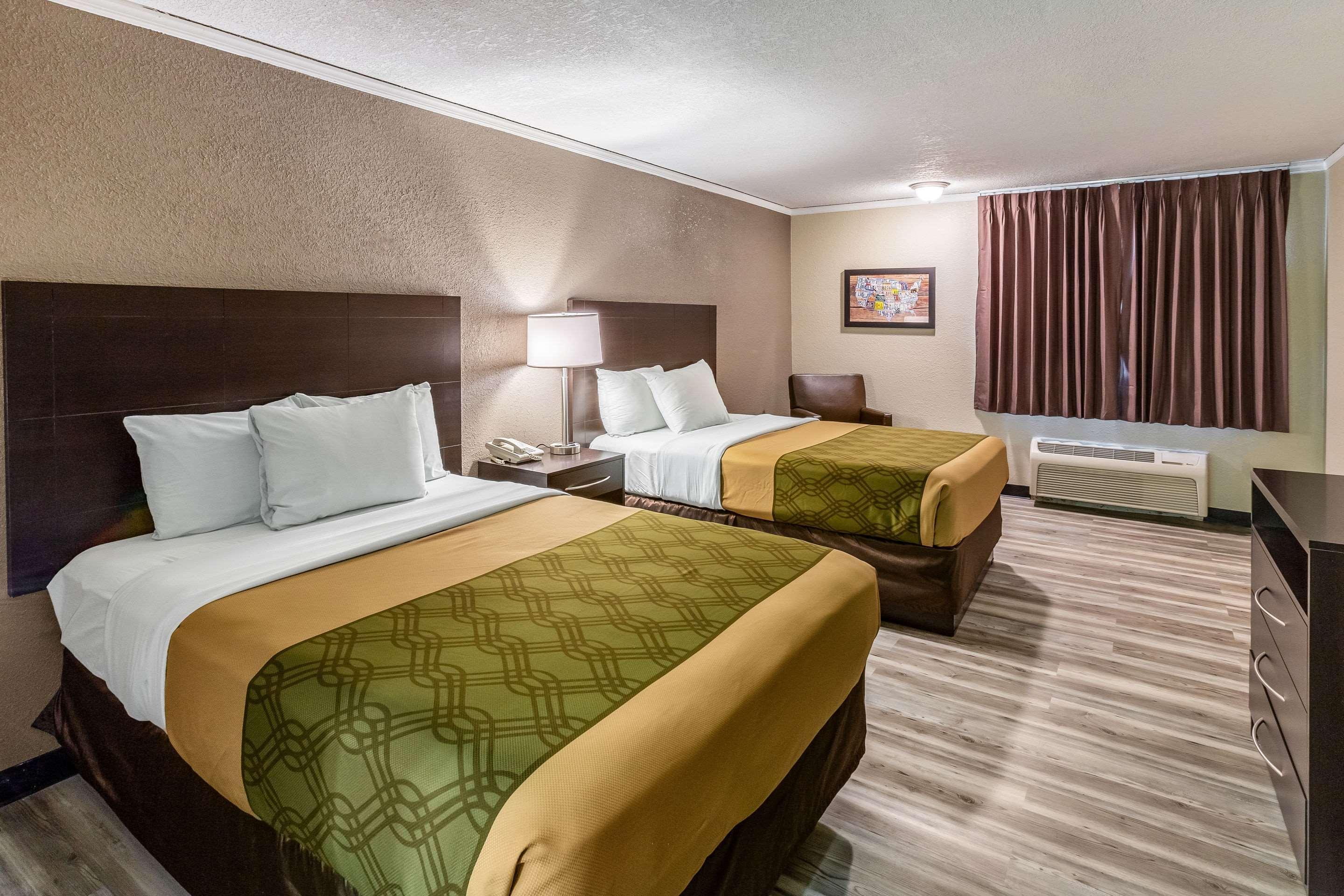 Econo Lodge Inn & Suites Newton Eksteriør bilde