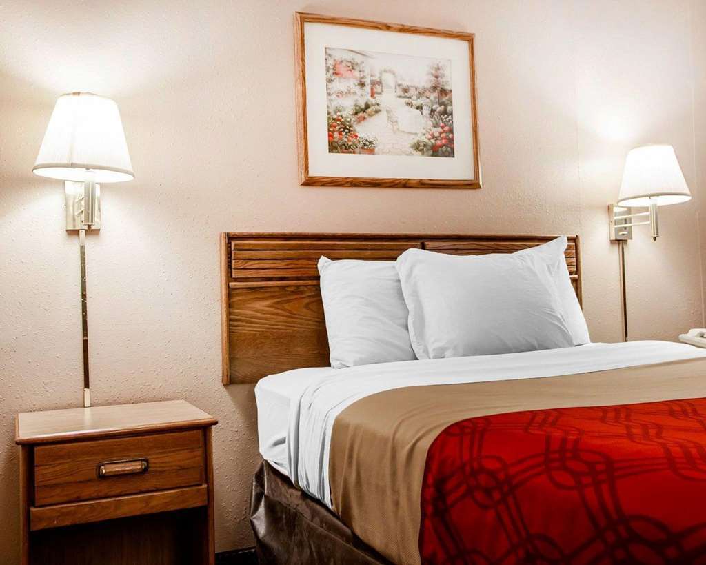 Econo Lodge Inn & Suites Newton Rom bilde